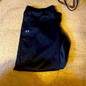 Black under armour sweatpants xxl